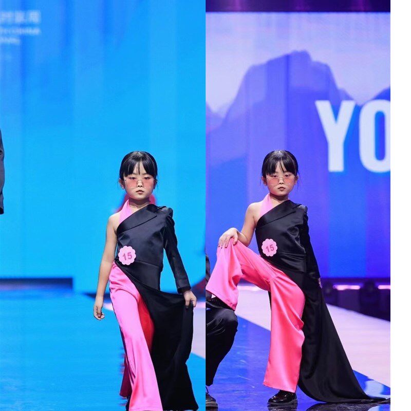 女童车模粉红主题潮服新款走秀潮服女童走秀时尚西服冬儿童礼服