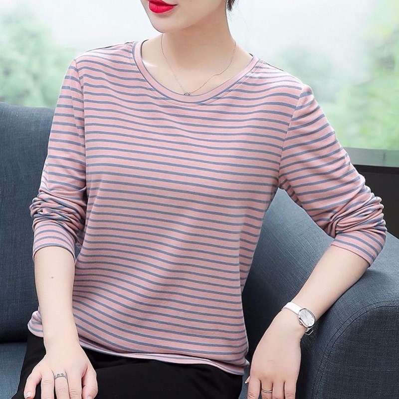 纯棉长袖t恤女中年妈妈春秋新款大码体恤宽松遮肚显瘦打底衫上衣