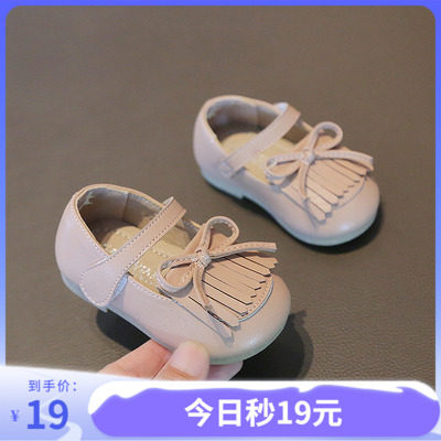 女宝宝公主皮鞋1一2岁小童单鞋0-3婴儿软底学步鞋子春秋款女童鞋