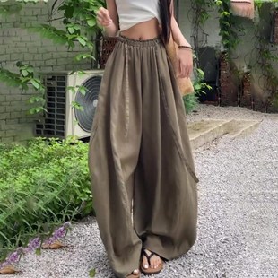军绿色休闲亚麻抽绳阔腿裤女2025夏季薄款高R级感褶皱时尚直筒裤