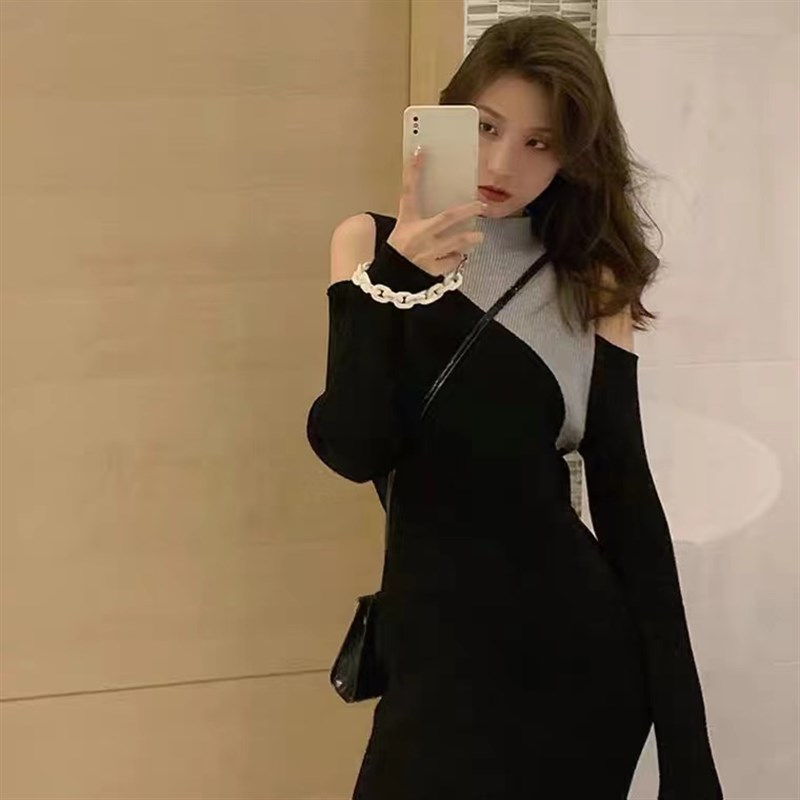 法式针织连衣裙女秋冬季2024新款修身显瘦中长款内搭半高领毛衣裙