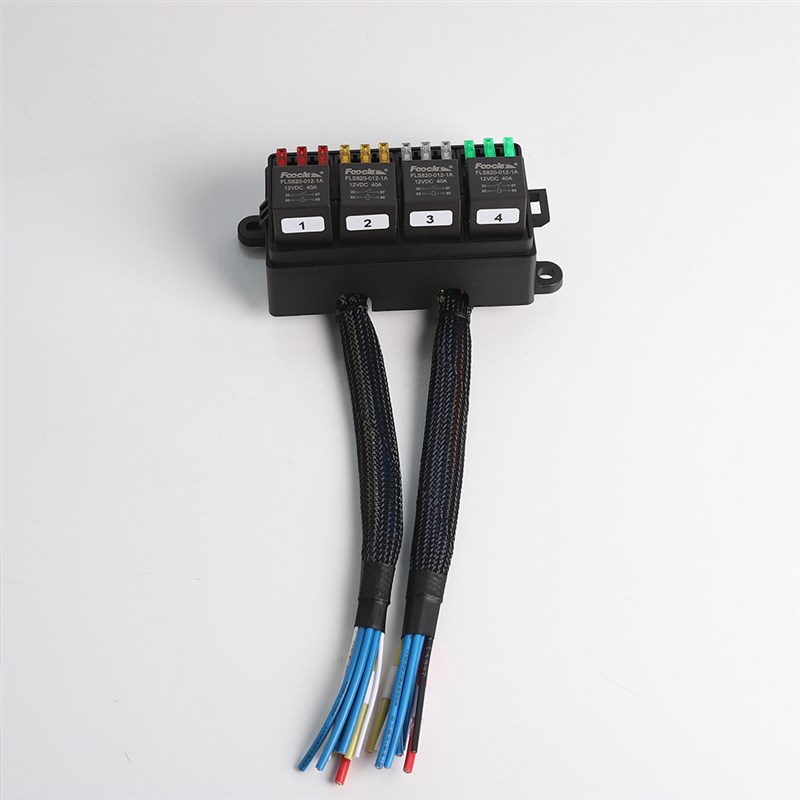 12路4个继电器汽车保险丝盒自由组装模块化车用控制保险丝盒