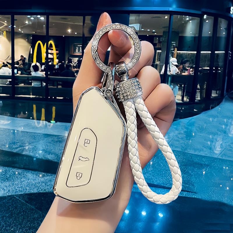 适用大众捷达VS8钥匙套2025新款专用全能智行至尊版可爱车包壳扣