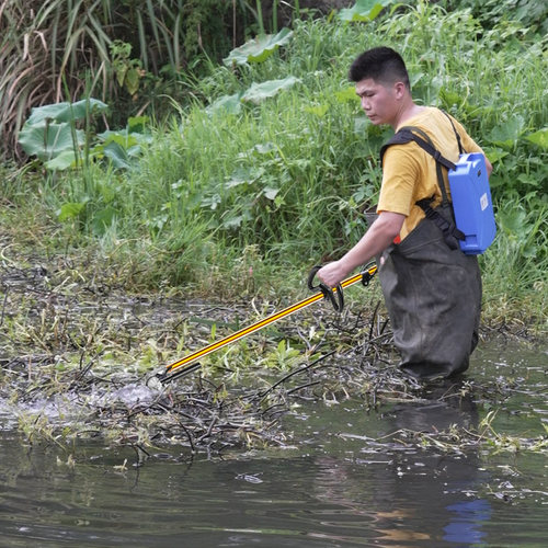 电动水下割草机鱼虾蟹塘水产养殖充电水下割水草机伊乐藻除草神器