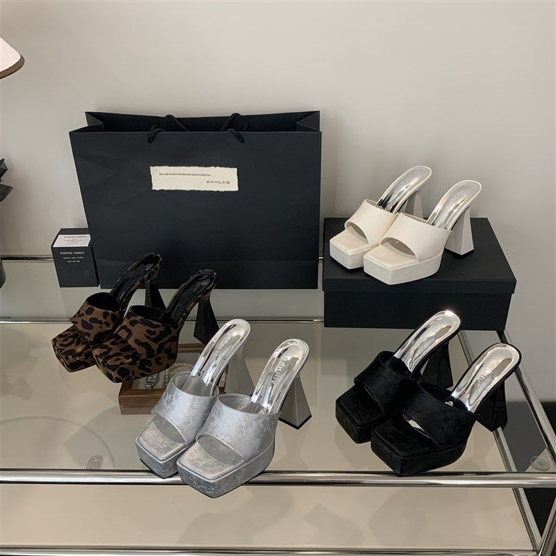 2025小个子增高凉p鞋女夏粗跟恨天高防水台豹纹厚底超高跟鞋凉拖