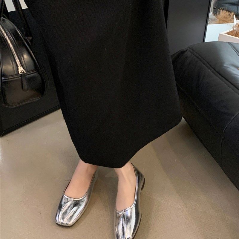 平底春秋法式银色方头单鞋女u鞋子2024新款春季法式褶皱软底豆豆,女鞋,浅口单鞋,淘宝优惠券,粉丝福利购,淘宝优惠卷