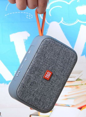 户外无线便携迷你小型蓝牙音箱插卡U盘MP3播放器手提口袋随身听老