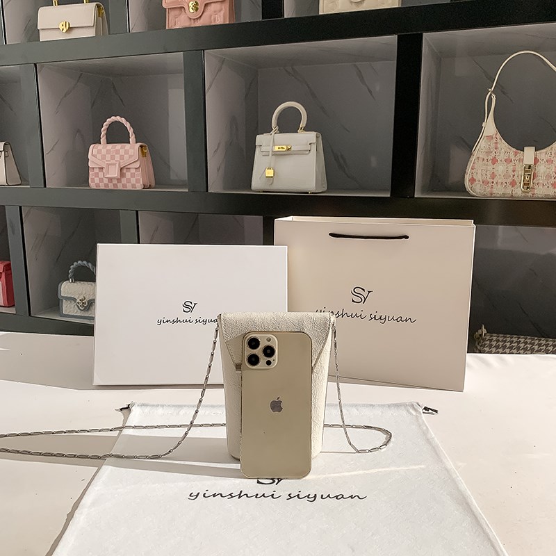 夏天链条手机包女斜挎202x4新款迷你小包包女高级感爆款小挎包