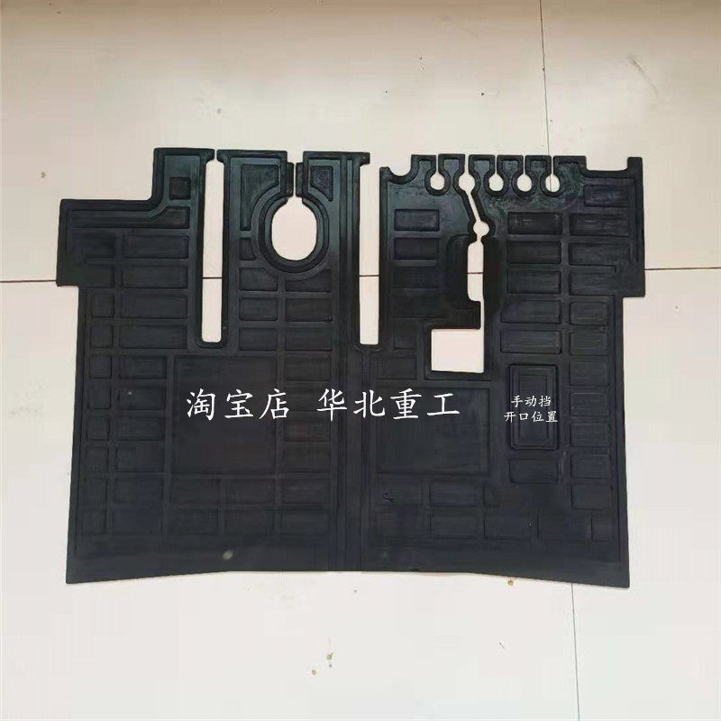 叉车配件驾驶室脚地垫驾驶室胶垫底板脚垫适用P于合力杭叉龙工3吨