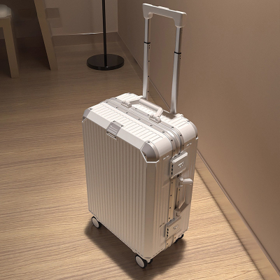 2025行李箱女新款大皮箱拉杆箱男20寸登机密码旅行箱子超轻小型24