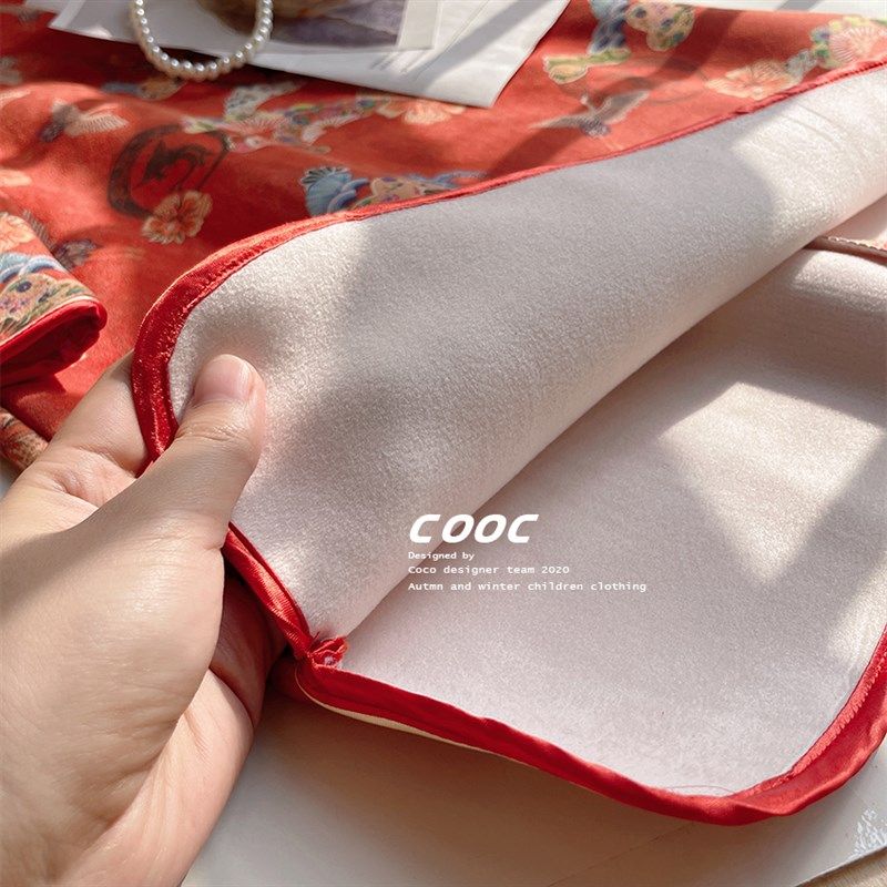 女童2022年秋冬季红色长袖旗袍加绒汉服儿童鹿皮绒中国风连衣裙