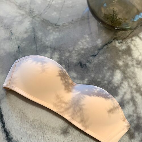 林妍儿无肩带内衣女防滑无痕一片式隐形抹胸N收副乳裹胸文胸薄款