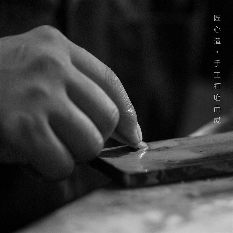 问心堂新坑梅花砚台黑龙尾歙砚砚台书法练习磨墨原石砚台初学者用