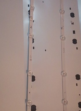 新飞液晶彩色电视机TL-32F8 TL-32K5灯条JL.D32061330-057GS-M