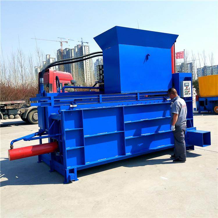 行走三缸秸秆青储黄储液压打包机蒜皮麦秸秆压块机新款液压打包机,畜牧/养殖物资,特种养殖设备,淘宝优惠券,粉丝福利购,淘宝优惠卷