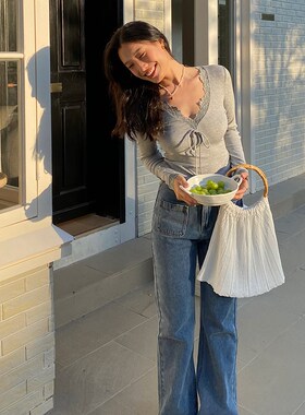 ooh itch痒痒 法式蕾丝v领长袖t恤女白色修身性感绑带紧身上衣