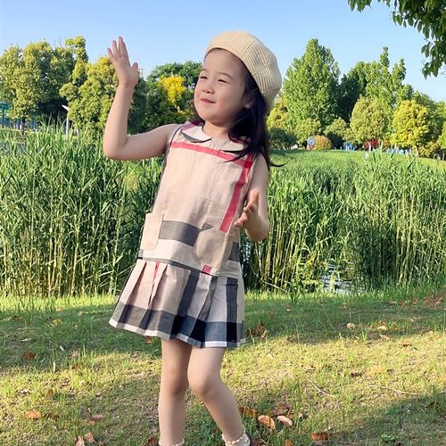 女童背心裙英伦风夏装女宝宝格子连衣裙儿童百褶裙欧美童装伯米吉