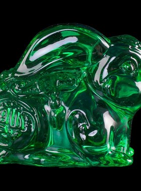 兔子摆件淄博琉璃水晶可爱小动物兔年生日礼物创意车载桌面装饰品