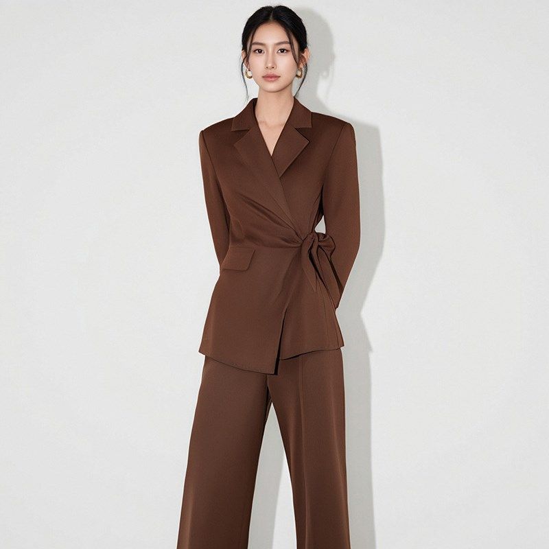 2025新款老钱风高级感御姐气质套装女士收腰长袖西装休闲裤两件套