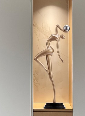 客厅入户玄关细高装饰摆件壁龛瘦长电视柜旁落地抽象艺术人物雕塑