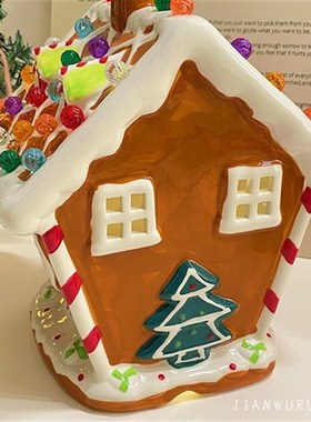 值得收藏!陶瓷手绘圣诞房子 带灯光l.