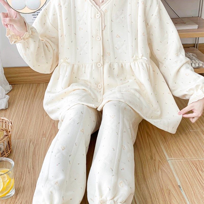 采购产品空气棉秋冬女性带胸垫睡衣,产后孕妇,哺乳坐月子服,纯棉