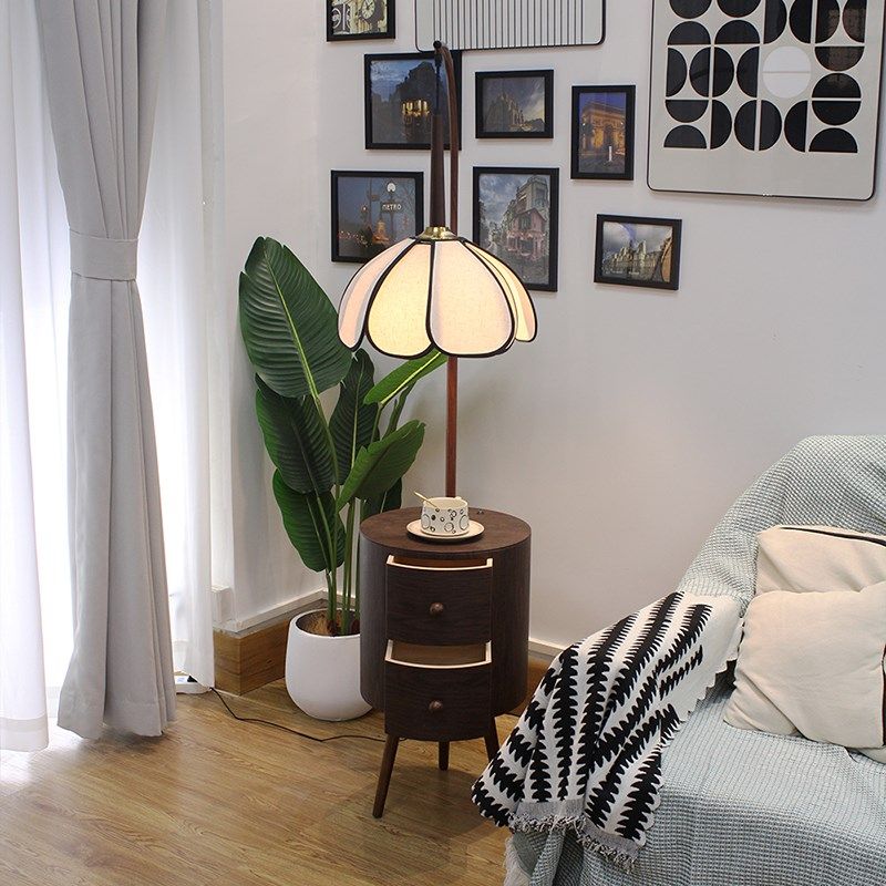 中古风落地灯卧室客厅沙发旁复古法式台灯胡桃木床头柜一体置物架