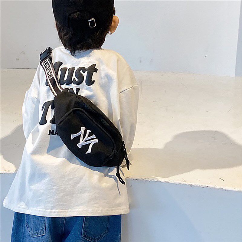 2024新款儿童包包韩版帅气男童小胸包时尚洋气女童斜挎包宝宝腰包