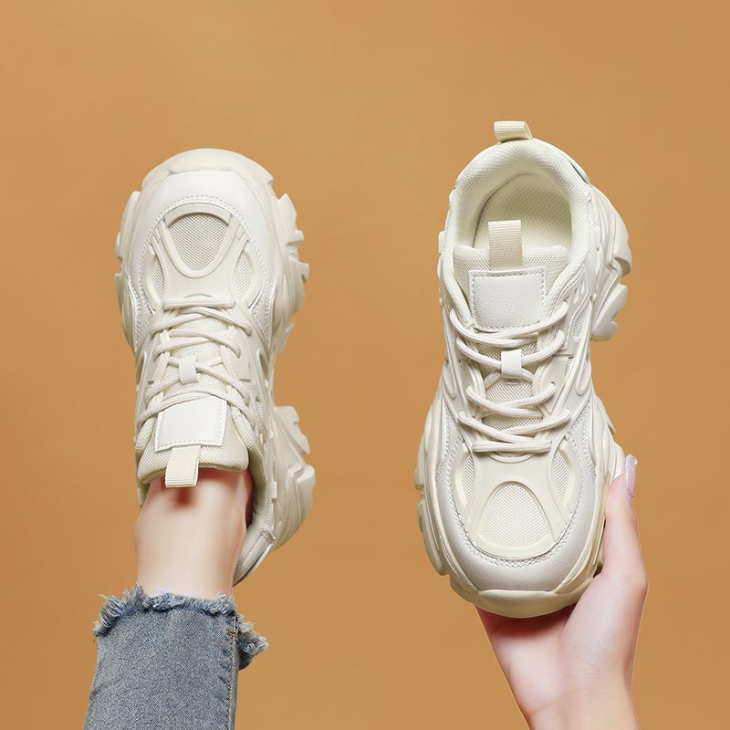 2023钢头女士轻便透气劳保鞋女新款防砸钢包头夏季工作四季女式