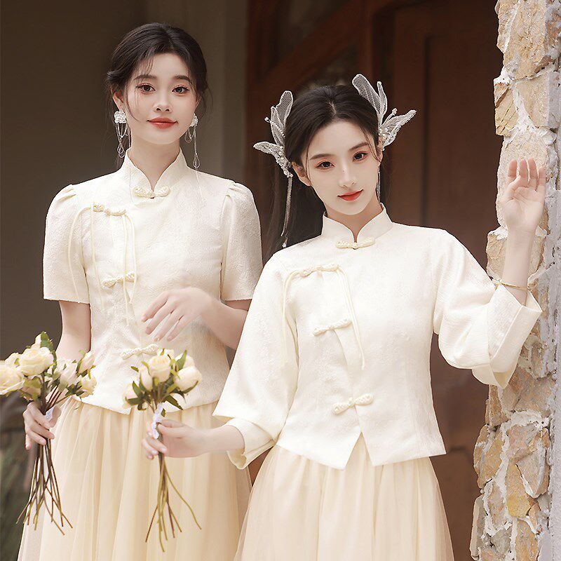 伴娘服新中式香槟色女2024新款复古姐妹团礼服表演裙日常可穿秋冬