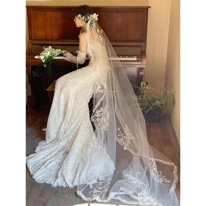 重工蕾丝花边头纱森系高级感造型婚纱外景拍摄新娘结婚拖尾头饰