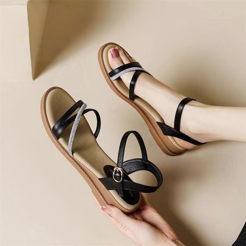 意尓康妈妈中老年平底鞋凉鞋女款2024新款夏季凉皮鞋坡跟软底女鞋,女鞋,一字带凉鞋,淘宝优惠券,粉丝福利购,淘宝优惠卷