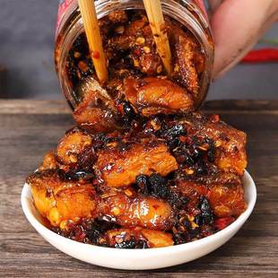 洞庭香辣鱼排南零食特产淡水湖鱼即食腊鱼变态特辣椒酱鱼块下饭