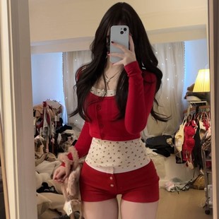 短裤 碎花吊带背心红色针织开衫 三件套 bm风套装 荔桃想睡觉ya