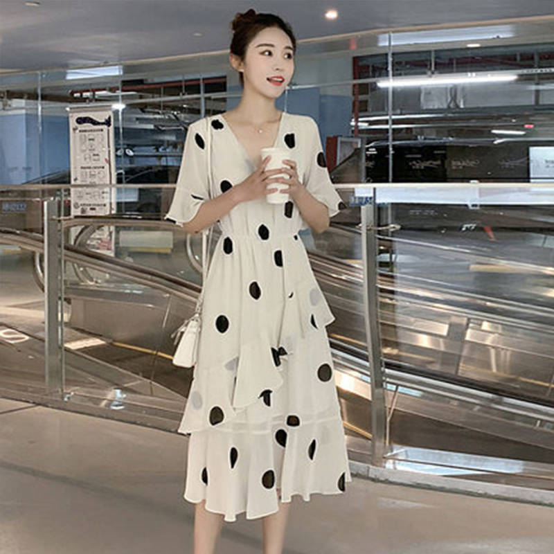 连衣裙2025夏季新款大码女装学生韩版宽松胖妹妹遮肚显瘦洋气裙子