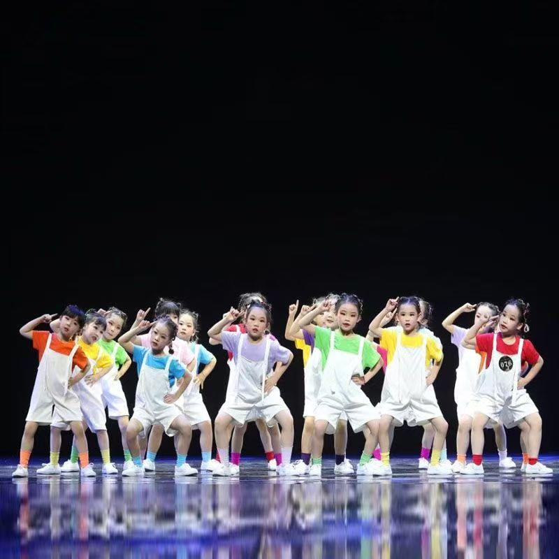 六一儿童纯棉背带短裤男女童夏合唱演出服小学生啦啦队舞台演出
