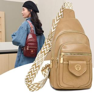 新品2025新款潮小背包包女休闲百搭单肩斜挎包轻便胸前包休闲软皮
