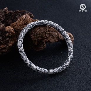丹穹 大理银小锤非遗古法手工錾刻浮雕牡丹花圆形开口999足银手镯