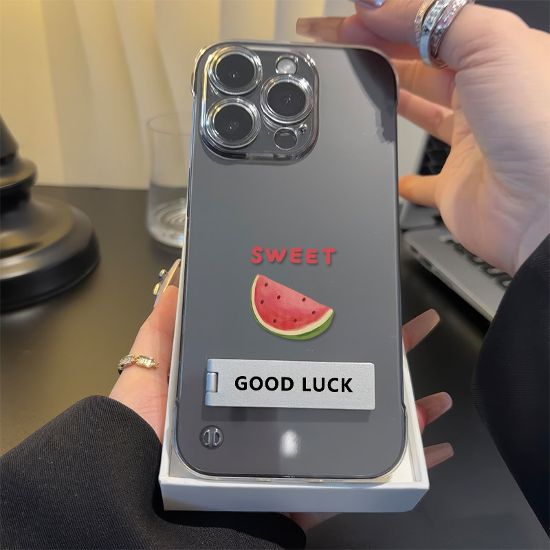 苹果15透明超薄14plus无边框12ProMax高级感iPhone13适用硬16创意英文西瓜手机壳带支架手链S30PROMINI小清新