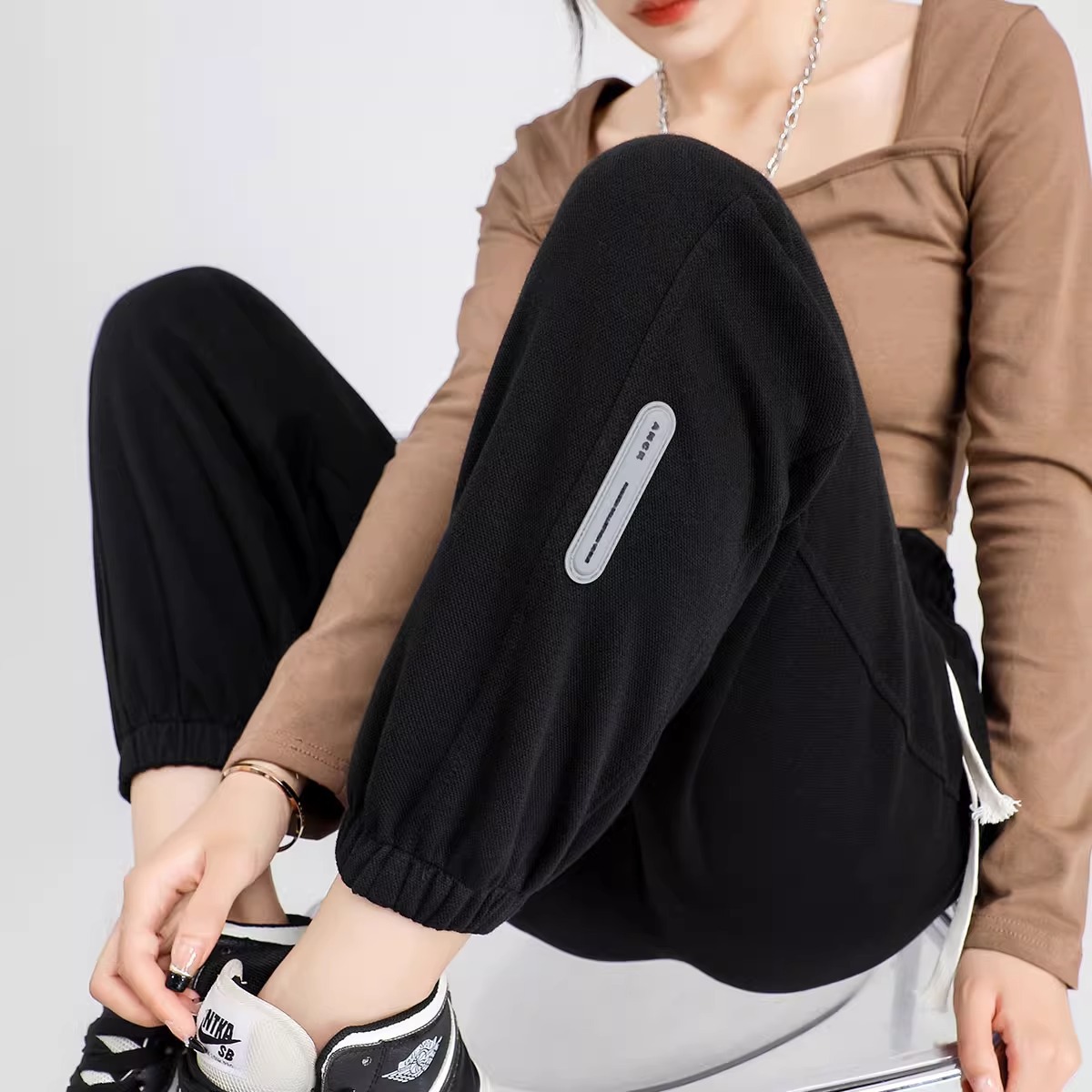 灰色哈伦裤女2025年新款春秋宽松高腰休闲萝卜束脚直筒运动卫裤