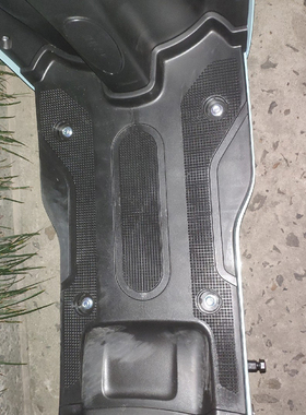 适用于台铃可韵电动车脚垫 TDZA61Z皮革可爱卡通防水脚踏垫防滑