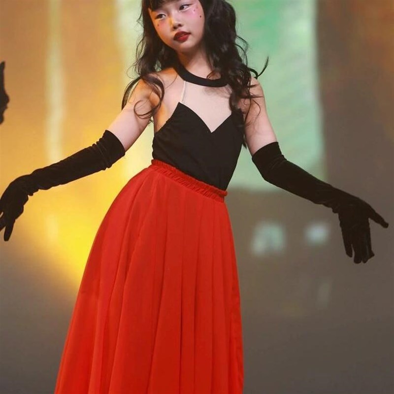 白小白编舞/少儿街舞古风芒种儿童爵士舞蹈服540度大摆裙古典舞