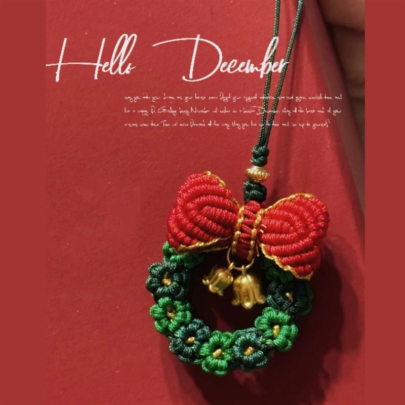 圣诞节礼物铃兰圣诞花环编绳成品手工手机车挂件项链钥匙扣蝴蝶结