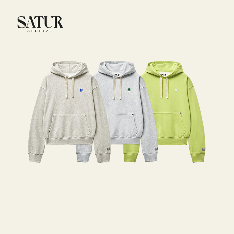 SATUR经典小Logo连帽卫衣