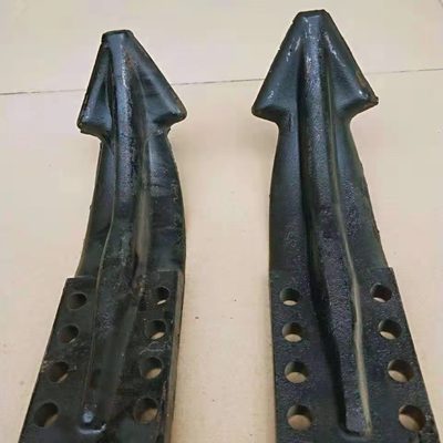 旋耕机中间犁头小犁尖开沟犁拖拉机配件福田连云港豪丰犁头小犁铧