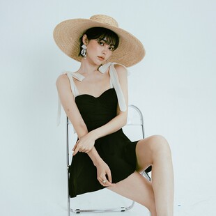 性感温泉游泳衣女新款 小重山 W小调保守钢托连体遮肚显瘦裙式