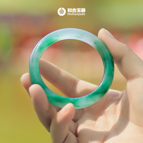 和田玉非洲翠独龙玉手镯石英玉飘花冰糯宽条平安镯送长辈女