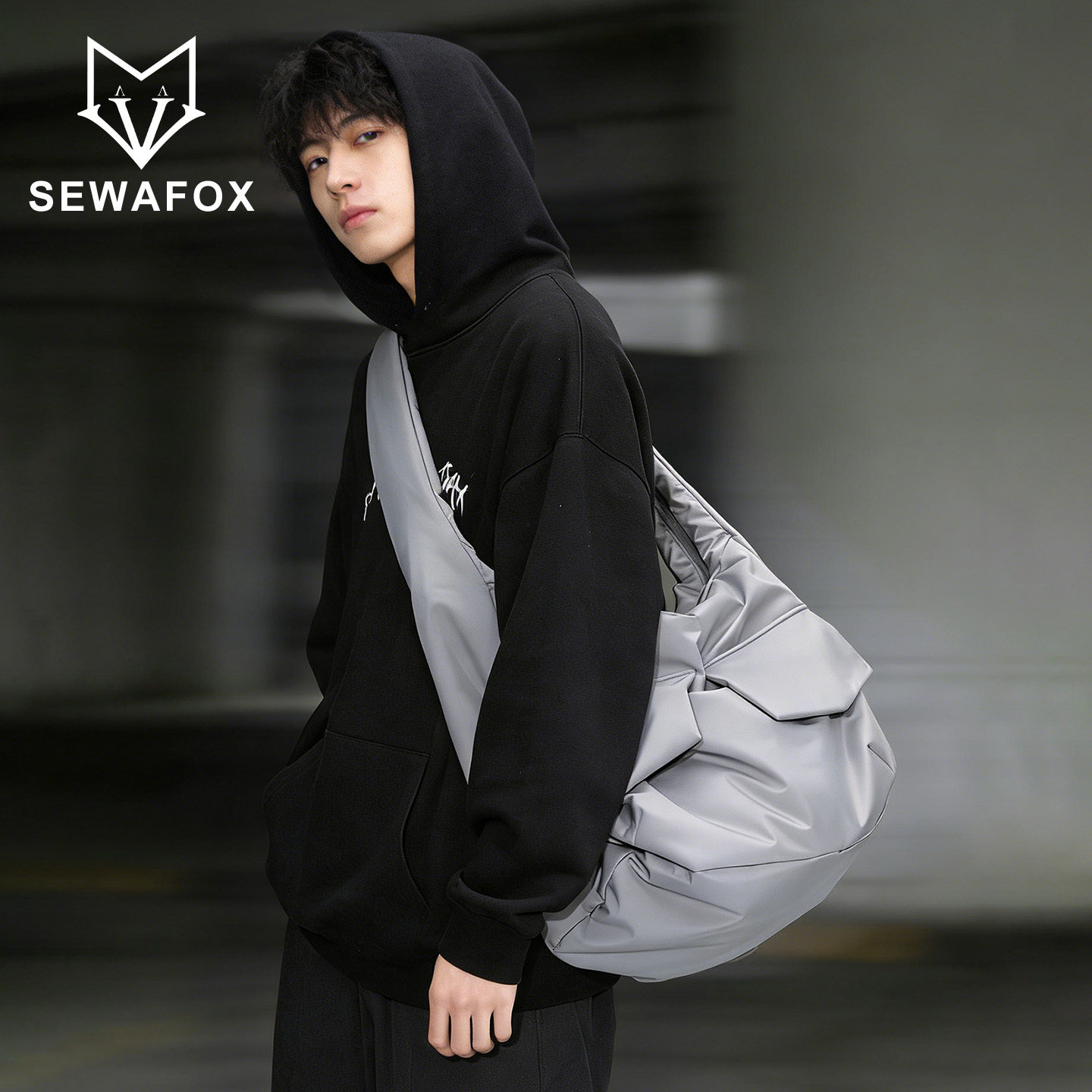 斜挎包大容量通勤单肩包男简约百搭尼龙布包包多功能防泼水托特包