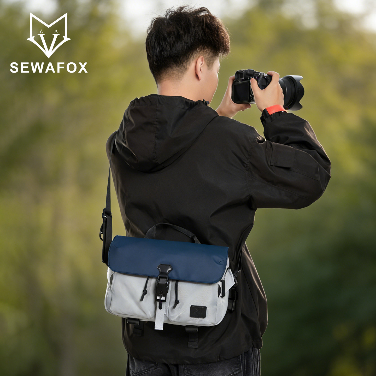 斜挎包男款超轻量化摄影包上班通勤包骑行包背包单肩包户外相机包