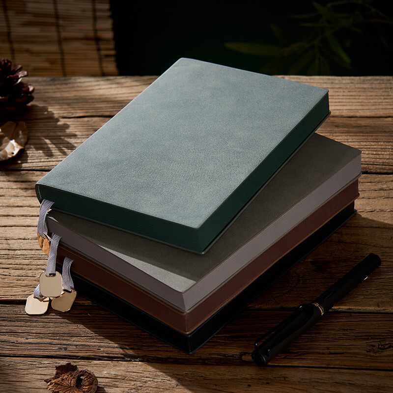 空白本a5软皮面笔记本本子简约白纸内页工作学习绘画素描大学生手